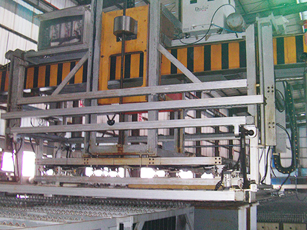 什么是電解錳、鋅自動(dòng)生產(chǎn)線(xiàn)